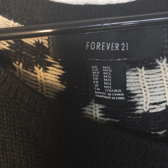 Forever 21 Black Tiger High Low Sweater M/L - Picture 2 of 3